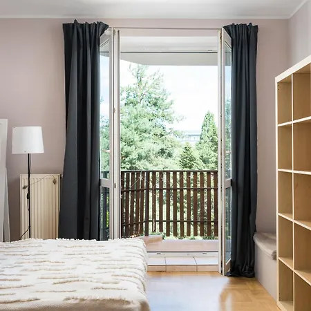 Praga Poludnie Spacious * Warsaw