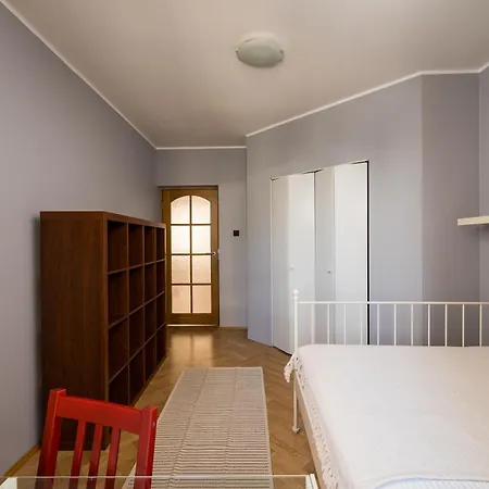 Apartment Praga Poludnie Spacious *