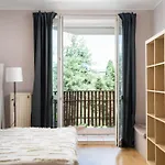 Praga Poludnie Spacious * 바르샤바
